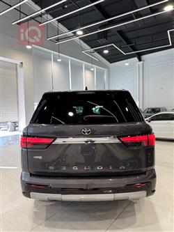 تۆیۆتا سیکۆیا